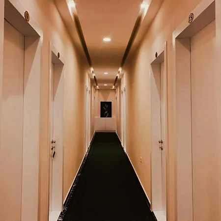 Merly Hotel Përmet