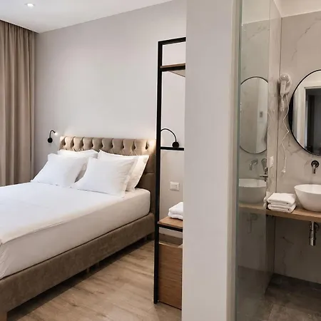 Merly Hotel 3*