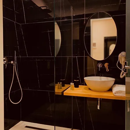 Merly Hotel
